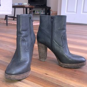 Lucky Brand 8 1/2 short black boots with zipper.